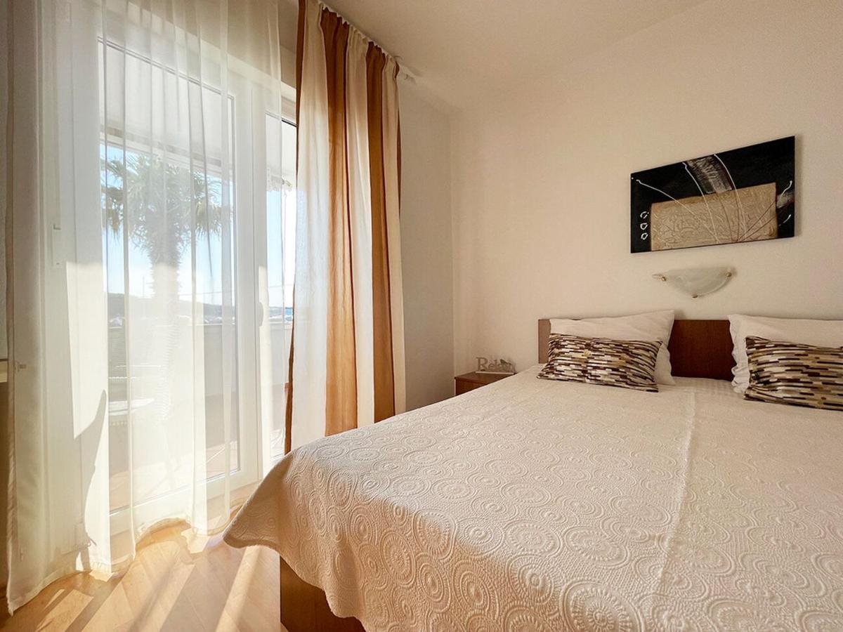 Apartments Near The Sea Barbat Barbat na Rabu Exterior foto